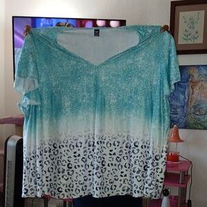 Cato Green and Blue Oversized Short Sleeve Blouse